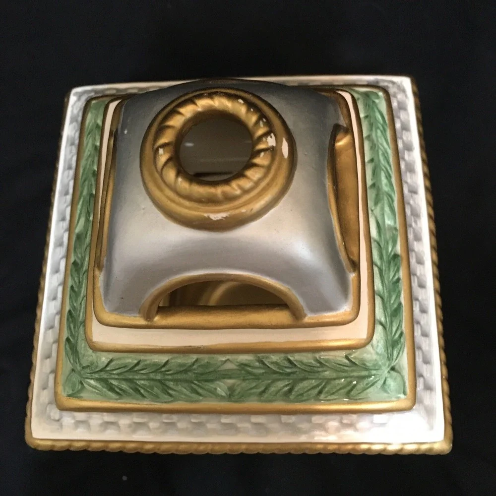 FITZ and FLOYD TEA LITE CANDLE HOLDER Green silver and gold